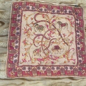 🔥Vibrant Pink silk square neck scarf twilly Patterned Scarf